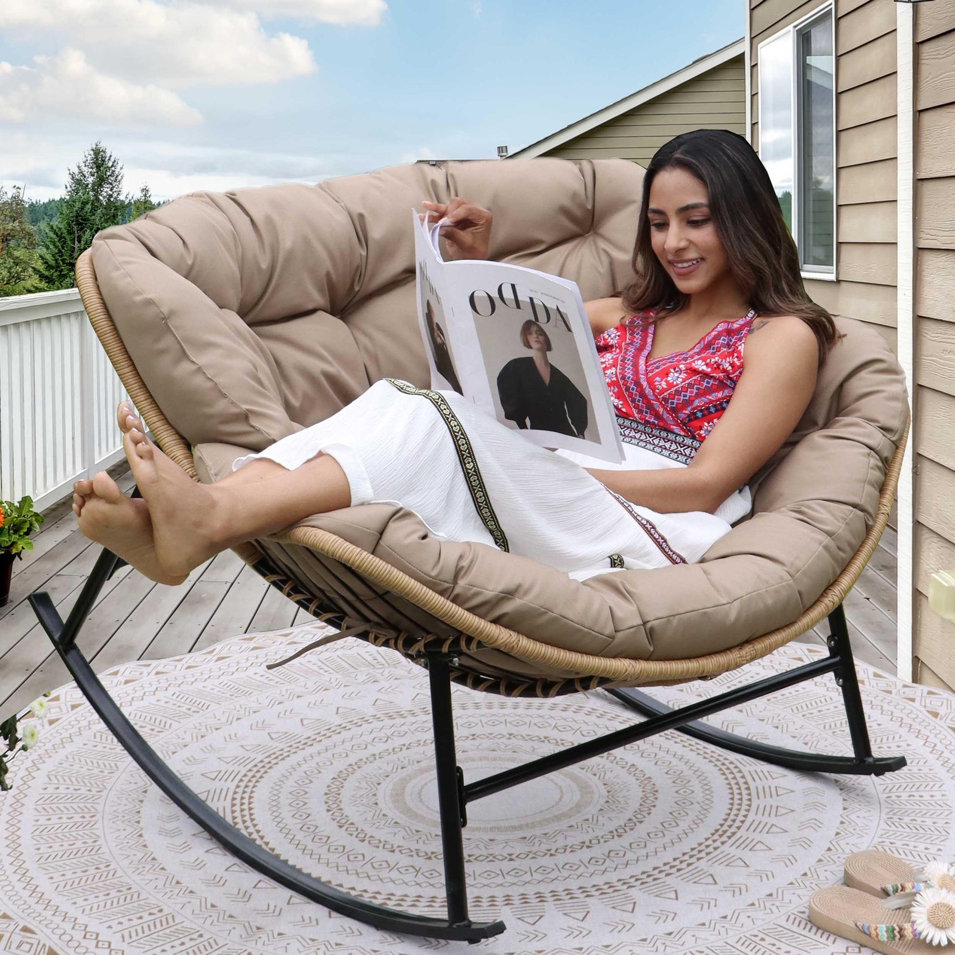 NICESOUL Indoor Outdoor Papasan Rocking Chair with Cushion, Oversized All Weather Patio Wicker Egg Rocking Glider Chairs, 450Lbs Sturdy Comfy Recliner Lounger for Balcony Backyard Porch, Brown